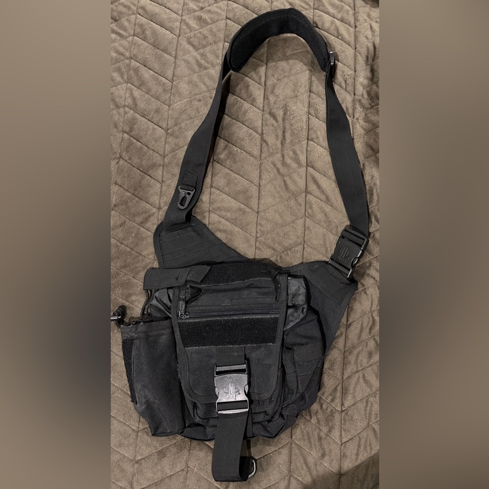 NWOTs Tactical Cross Body Adjustable Multiple Pockets Push Pack Gear Bag, Black